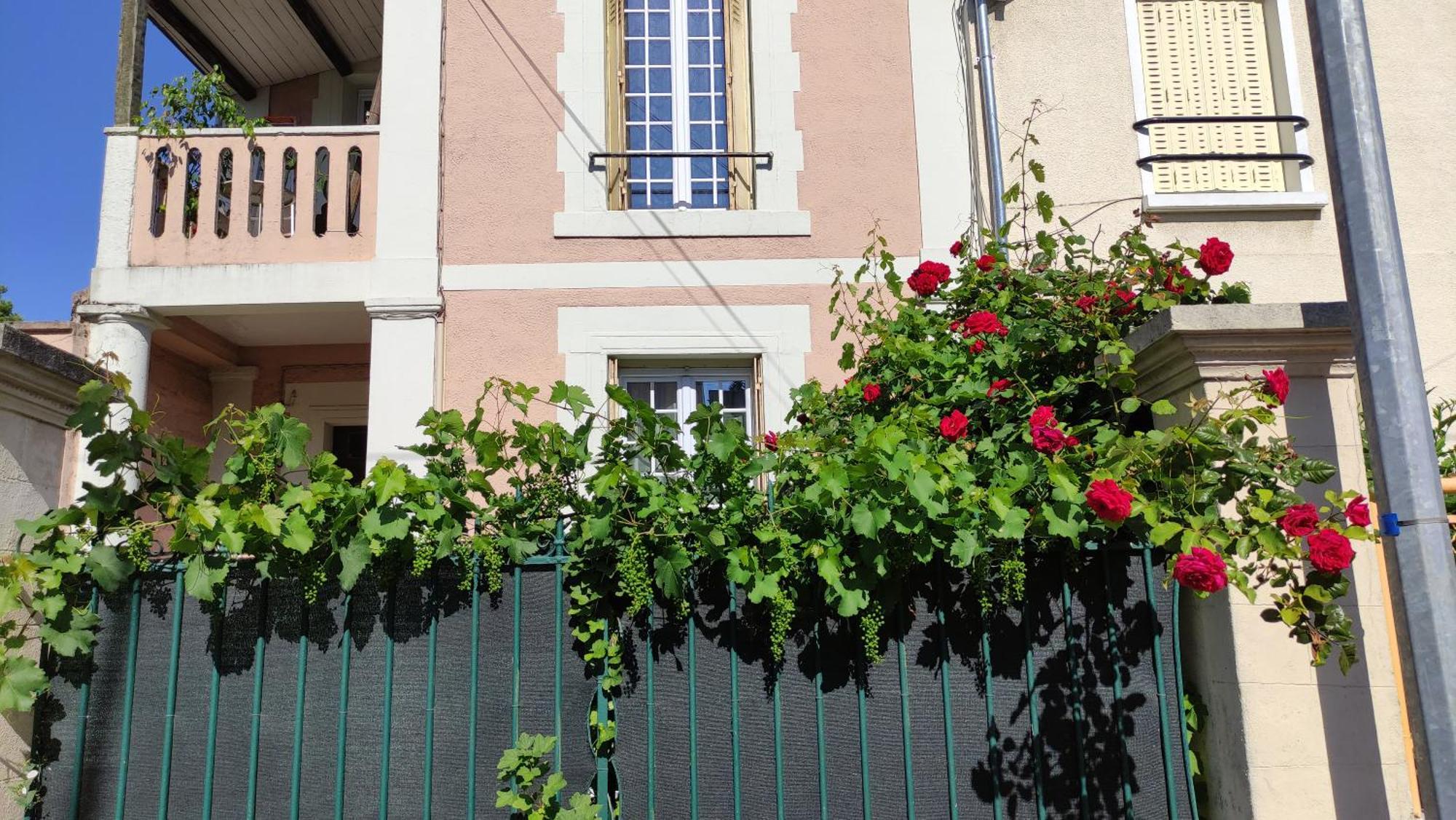 Maison Des Peupliers Bondy Zewnętrze zdjęcie